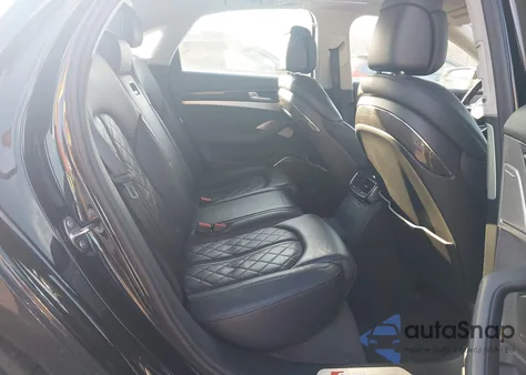 2015 Audi S8 4.0T из США, поврежденный, VIN WAUK2AFD3FN019900